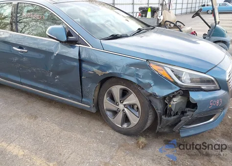 2016 Hyundai Sonata Hybrid Limited from USA, damaged, VIN KMHE34L11GA018838